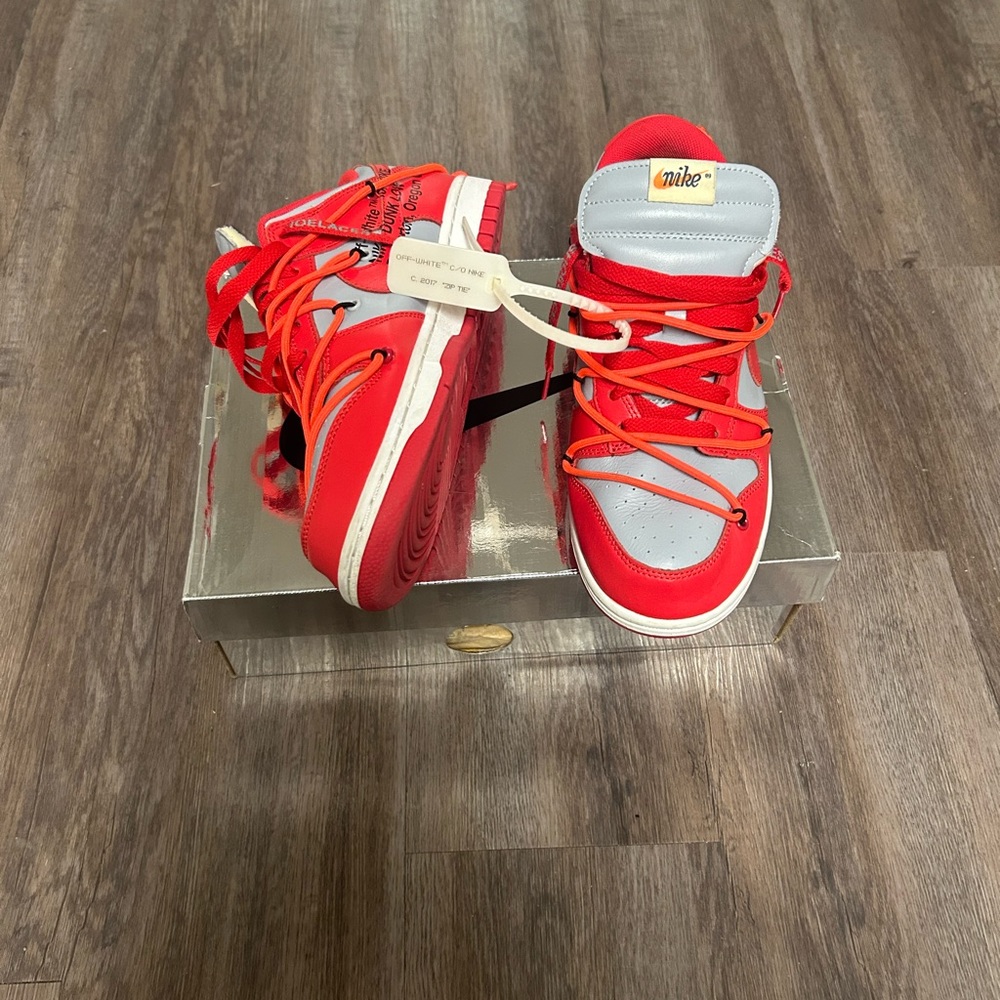 Off white university reds